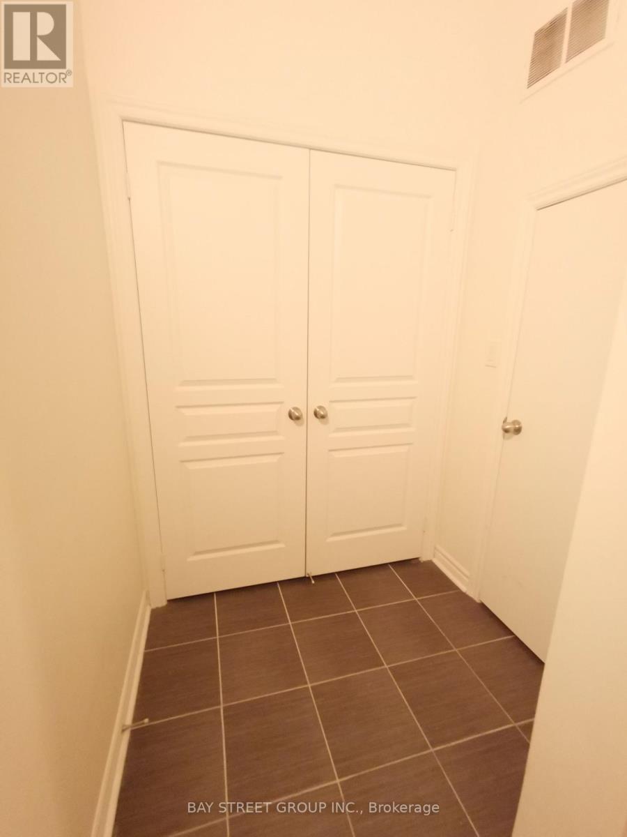 5 - 5 Eaton Park Lane, Toronto (L'amoreaux), Ontario  M1W 0A5 - Photo 34 - E12453382