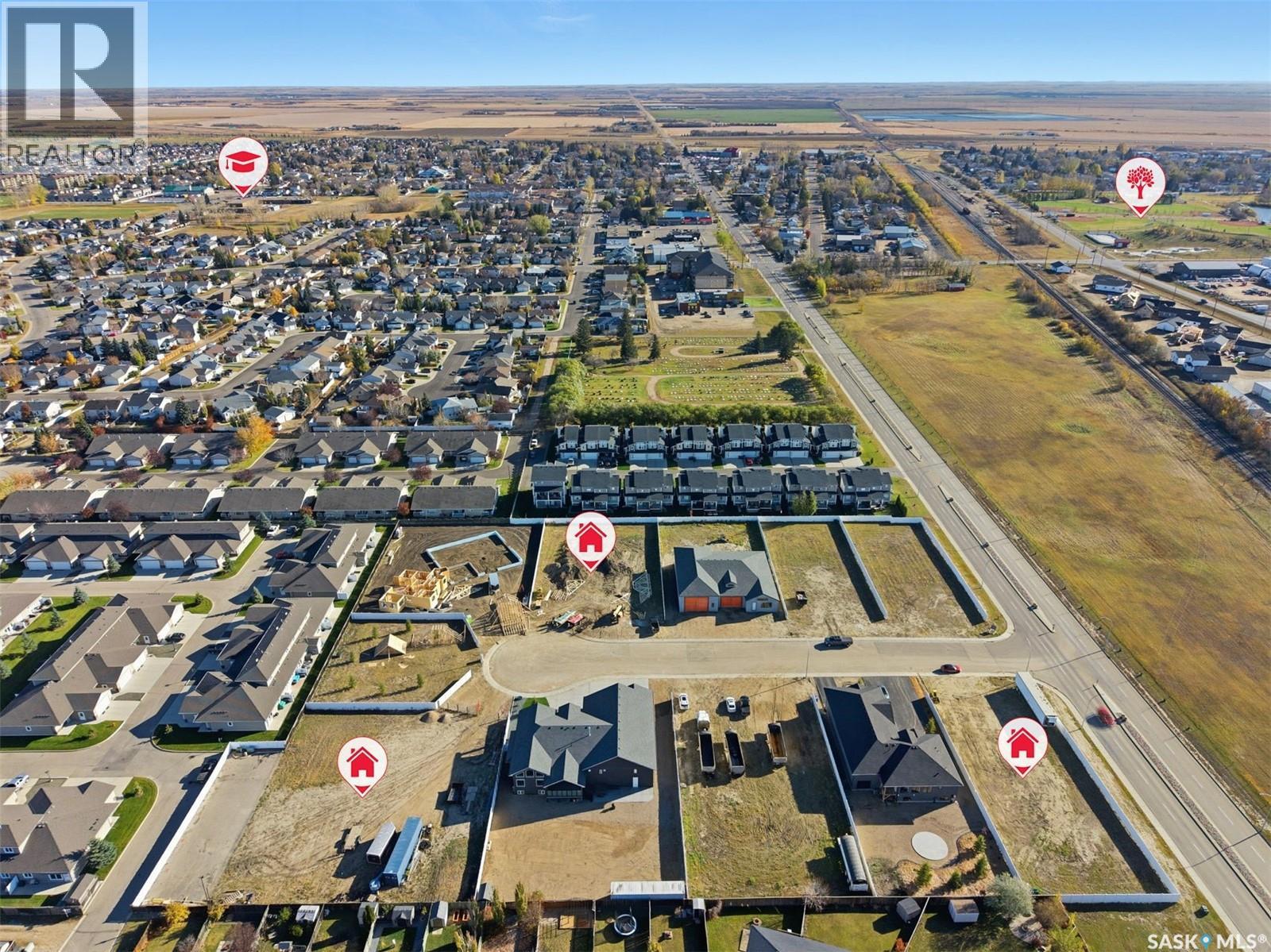 8 Loewen Court, Warman, Saskatchewan  S0K 1A0 - Photo 4 - SK021404