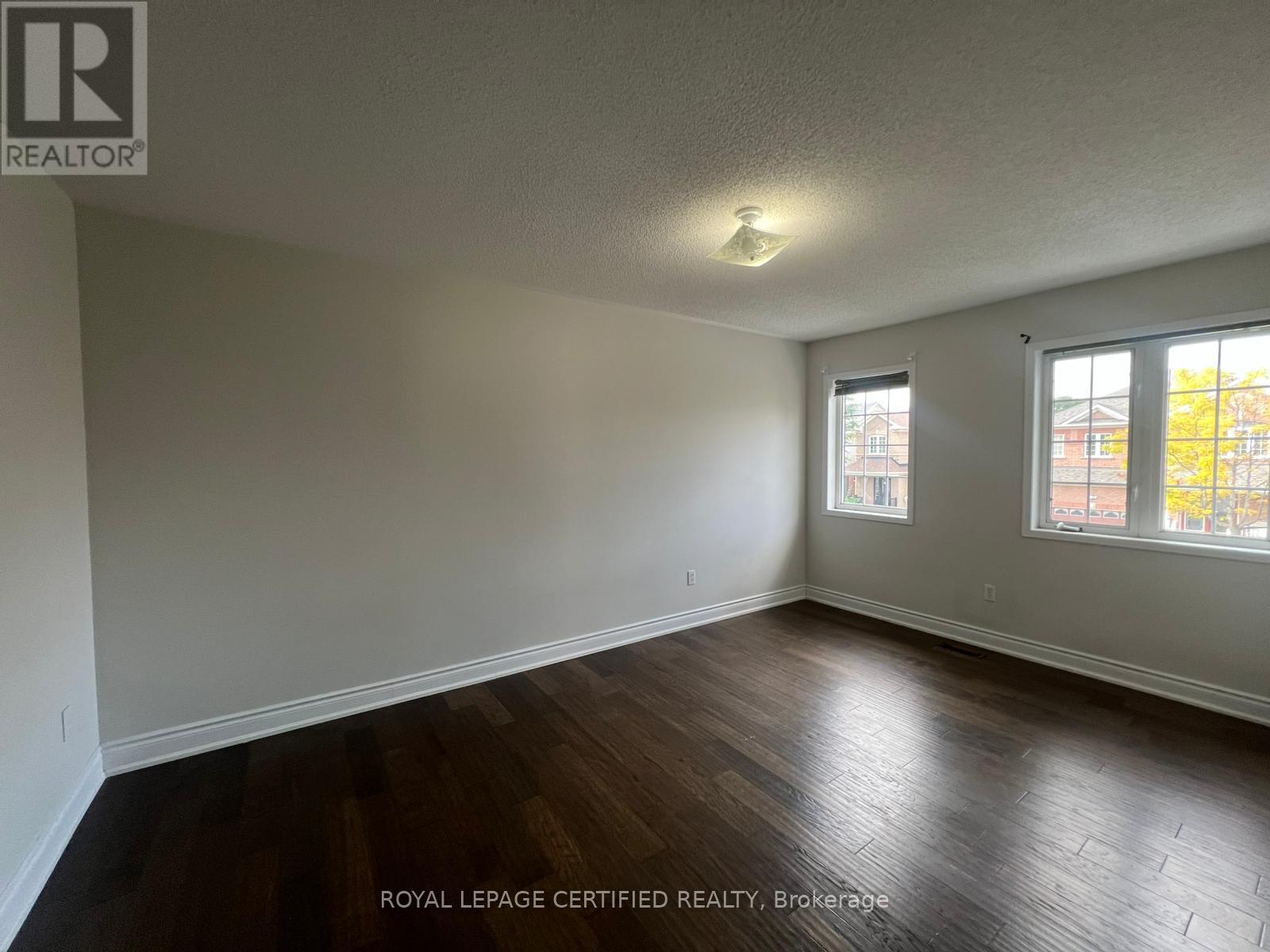 5 Gabrielle Drive, Brampton, Ontario  L7A 2A3 - Photo 10 - W12481705