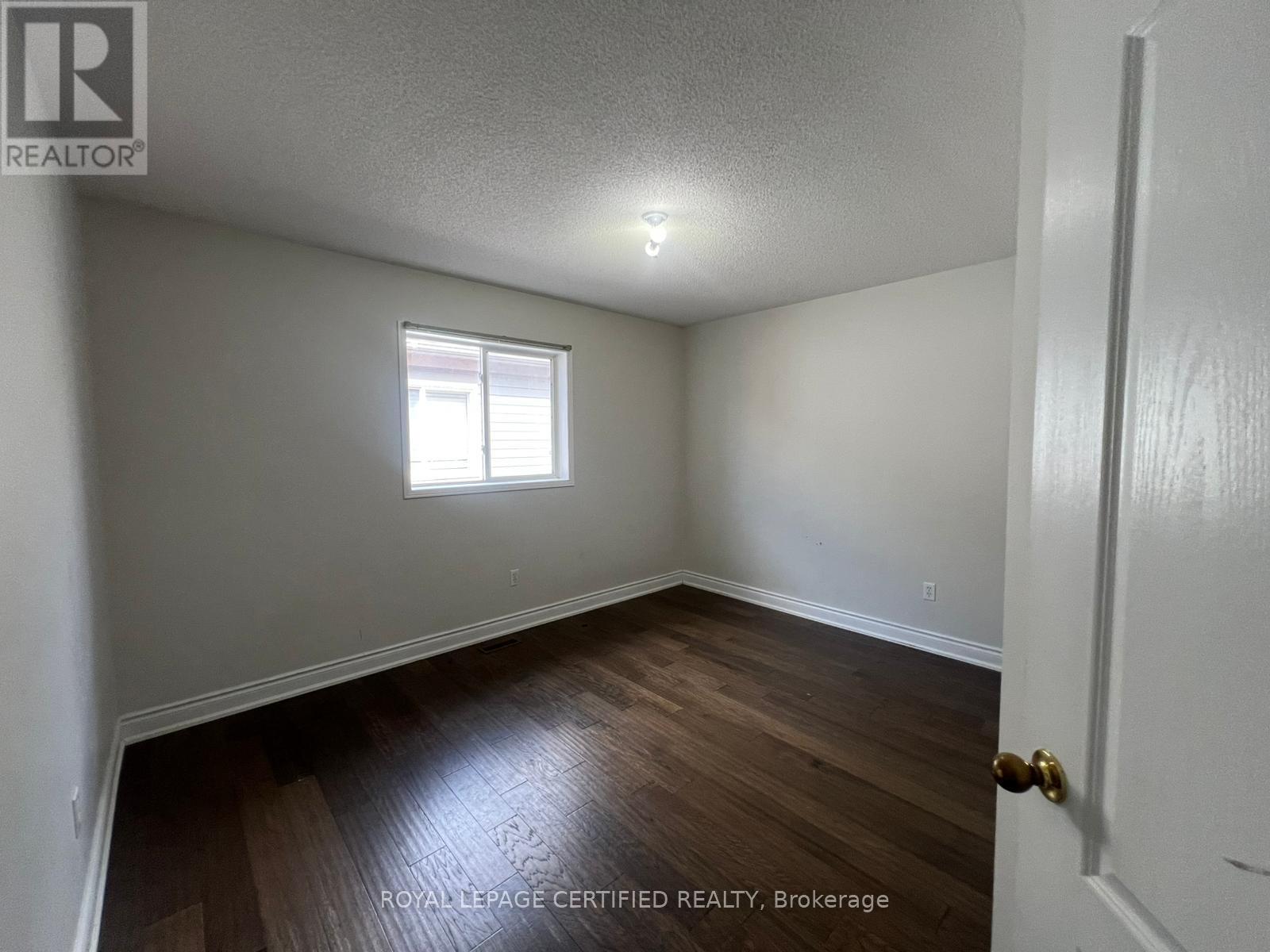 5 Gabrielle Drive, Brampton, Ontario  L7A 2A3 - Photo 12 - W12481705