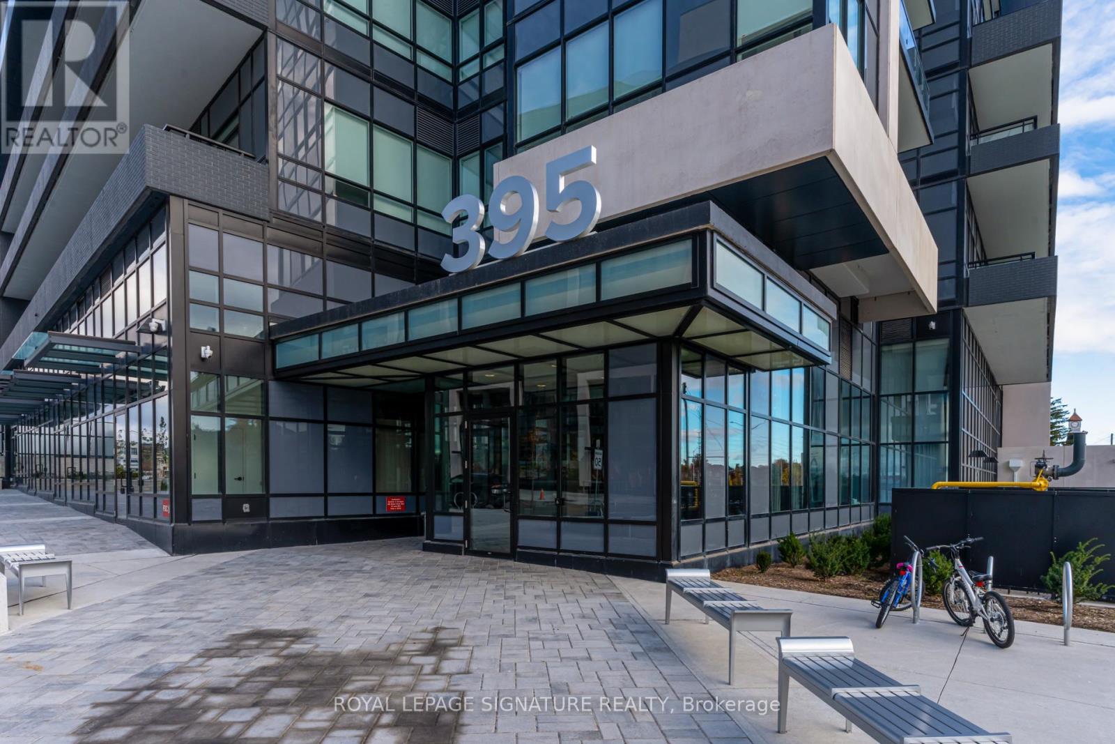 631 - 395 Dundas Street W, Oakville (Go Glenorchy), Ontario  L6M 5R8 - Photo 3 - W12482050