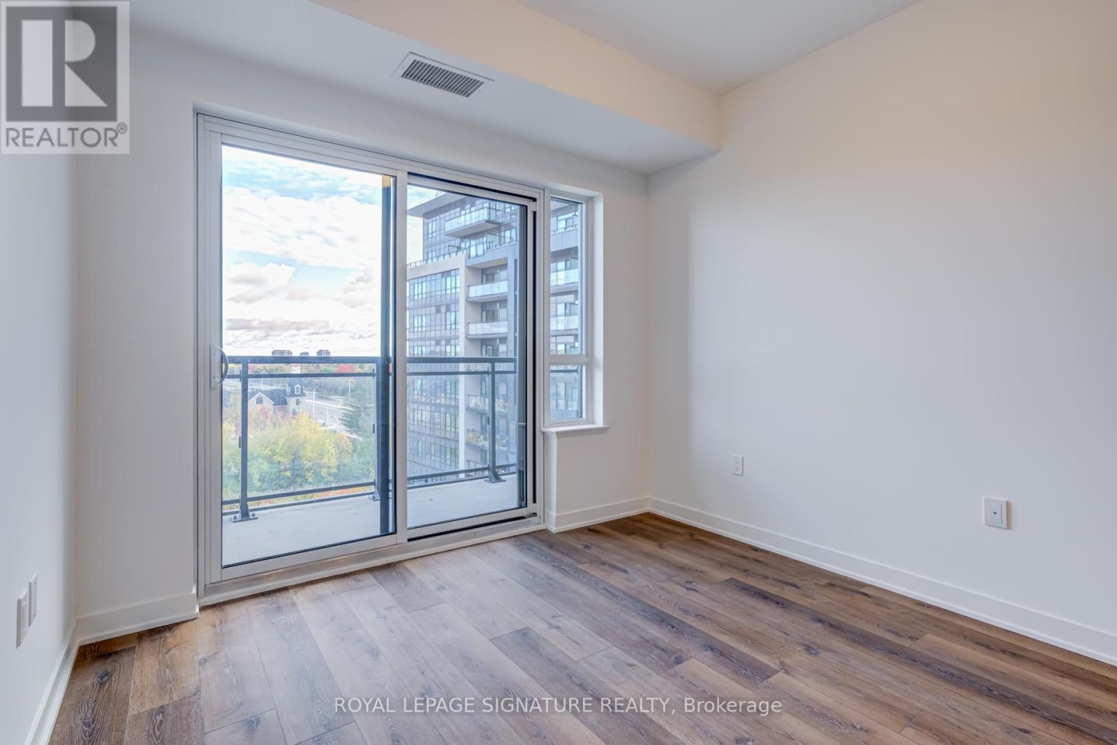 631 - 395 Dundas Street W, Oakville (Go Glenorchy), Ontario  L6M 5R8 - Photo 16 - W12482050