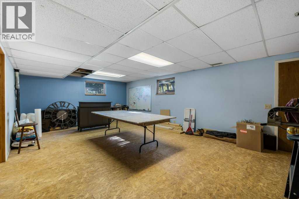 281025 Range Road 42, Rural Rocky View County, Alberta  T4C 1A6 - Photo 31 - A2227589