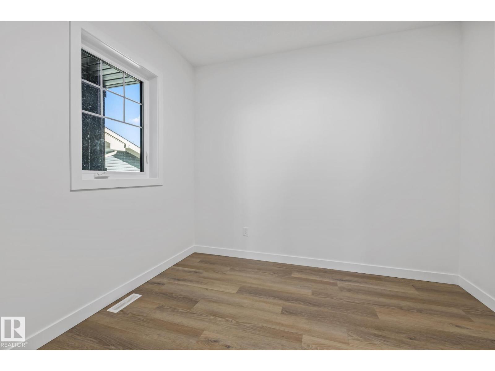 207 Savoy Cr, Sherwood Park, Alberta  T8H 3A8 - Photo 3 - E4463528