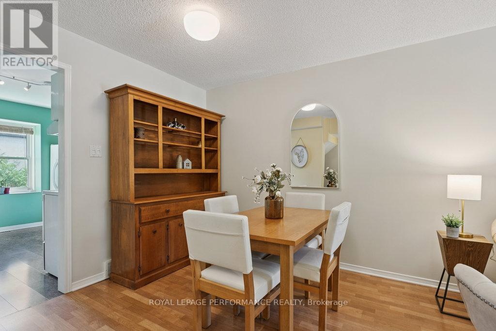 560 Thomson Street, Ottawa, Ontario  K1K 2J8 - Photo 14 - X12482157
