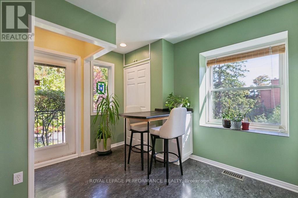 560 Thomson Street, Ottawa, Ontario  K1K 2J8 - Photo 19 - X12482157