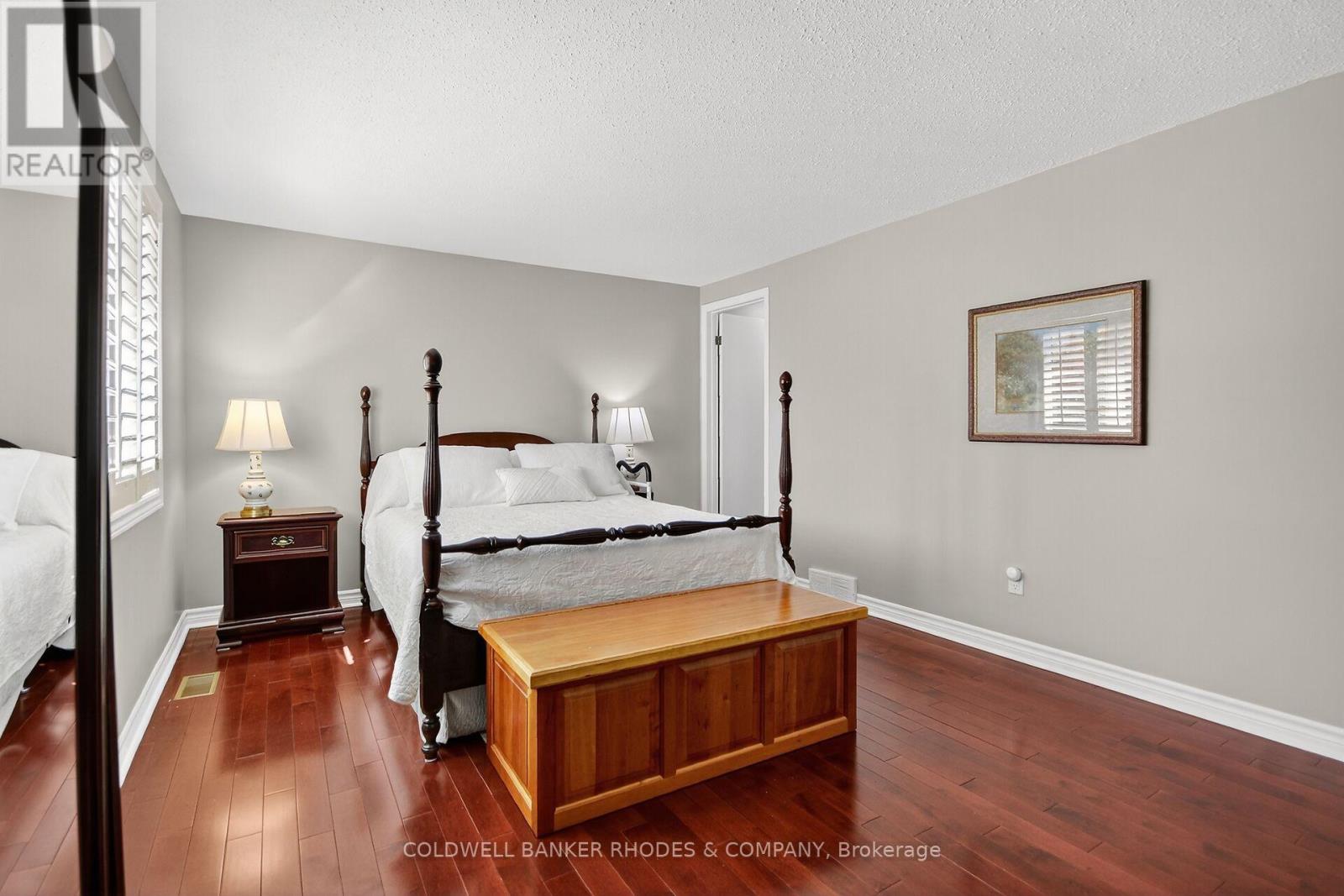 22 - 8 Confederation Private, Ottawa, Ontario  K1V 9W6 - Photo 20 - X12482163