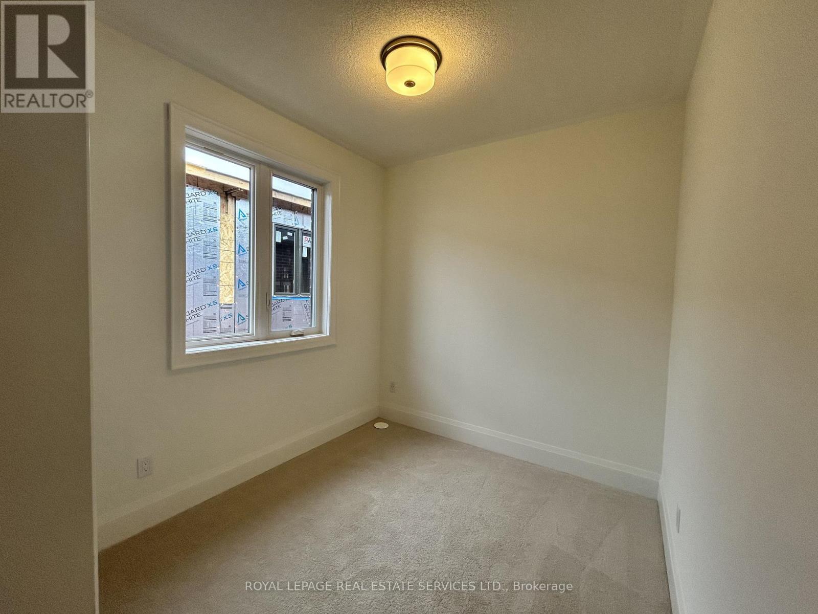 3303 Taha Gardens, Oakville, Ontario  L6M 5R9 - Photo 15 - W12482124