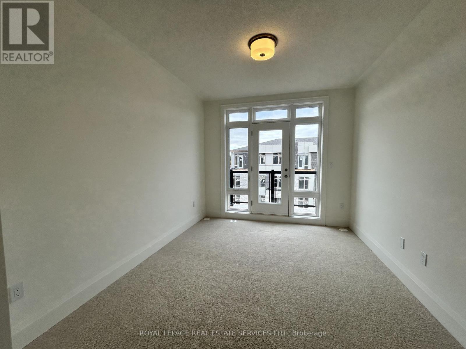 3303 Taha Gardens, Oakville, Ontario  L6M 5R9 - Photo 21 - W12482124