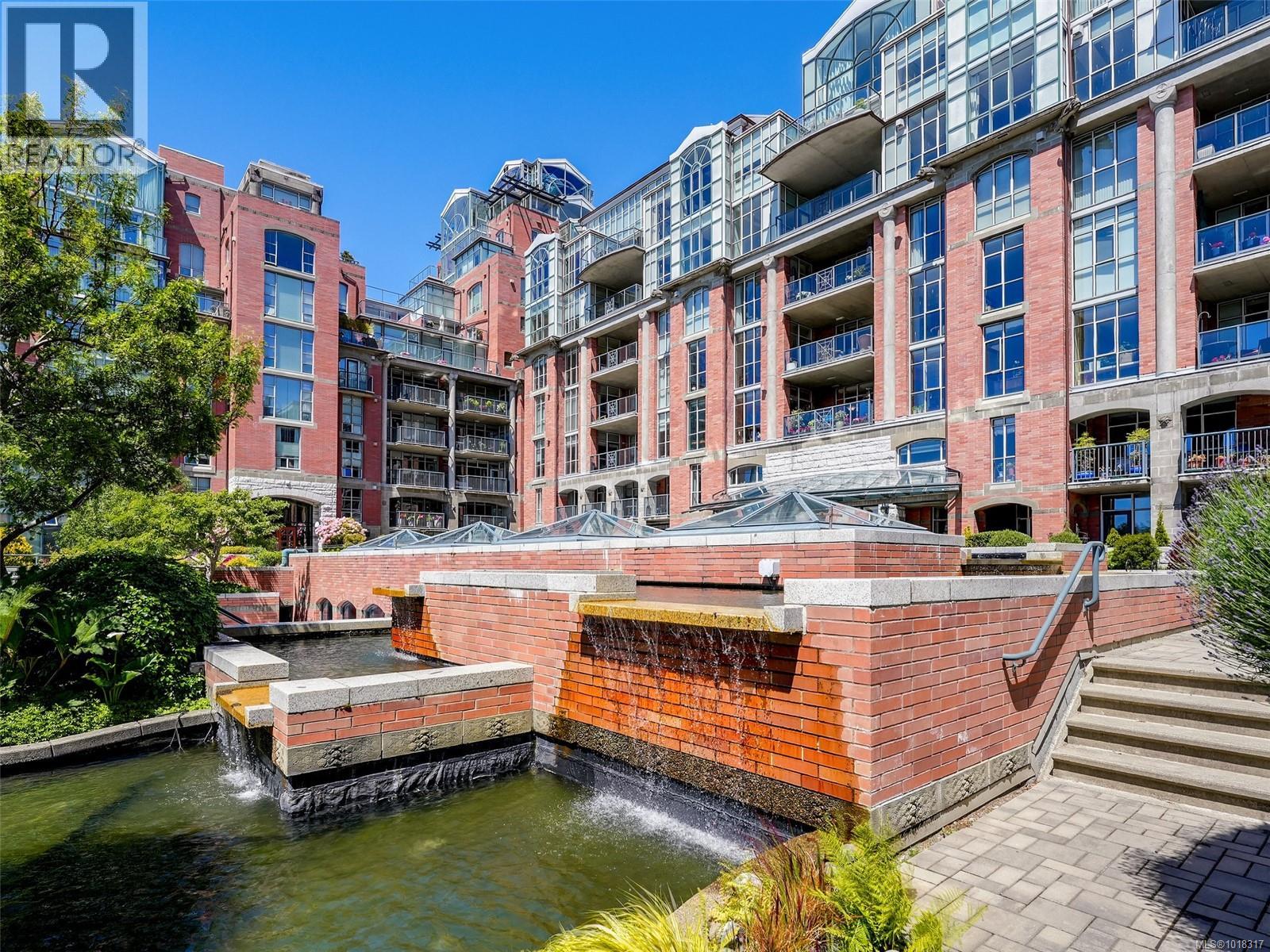 14 21 Dallas Rd, Victoria, British Columbia  V9A 4Z9 - Photo 3 - 1018317