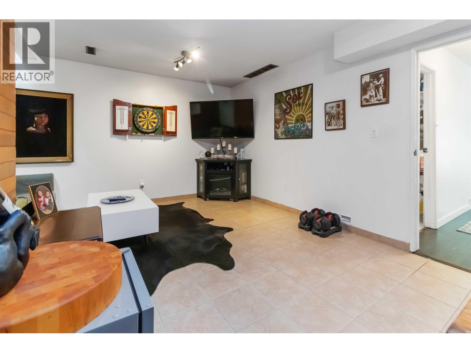 8187 Forest Grove Drive, Burnaby, British Columbia  V5A 4H5 - Photo 26 - R3051838