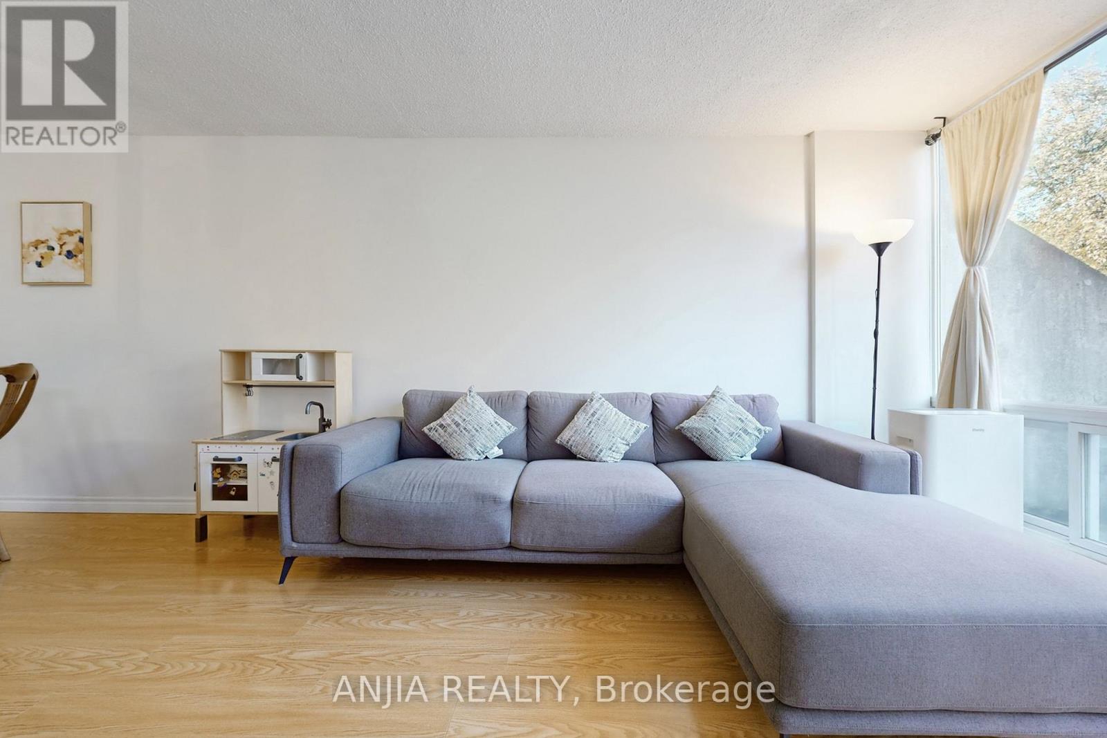 229 - 3765 Sheppard Avenue E, Toronto, Ontario  M1T 3R7 - Photo 5 - E12464684