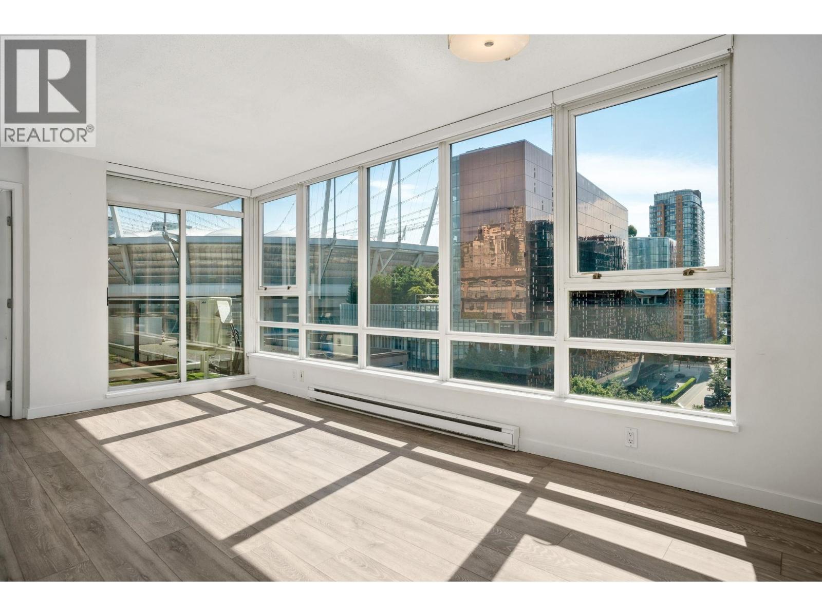 1205 928 Beatty Street, Vancouver, British Columbia  V6Z 3G6 - Photo 2 - R3061265