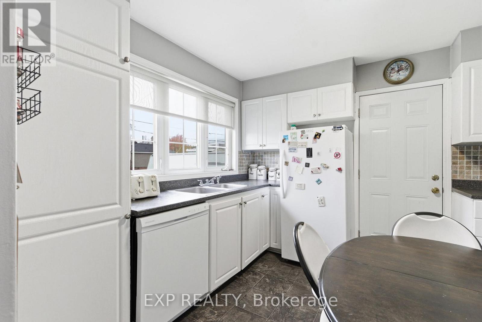 1119 Miron Avenue, Cornwall, Ontario  K6H 4T1 - Photo 7 - X12482162