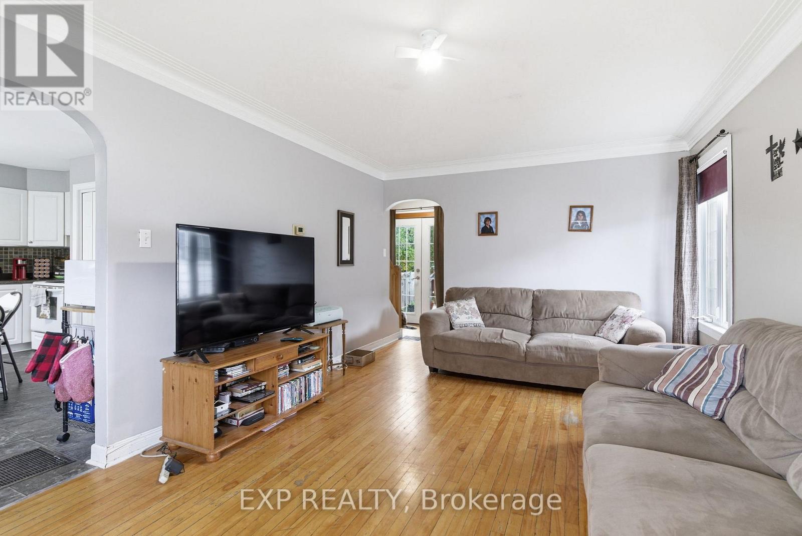 1119 Miron Avenue, Cornwall, Ontario  K6H 4T1 - Photo 9 - X12482162