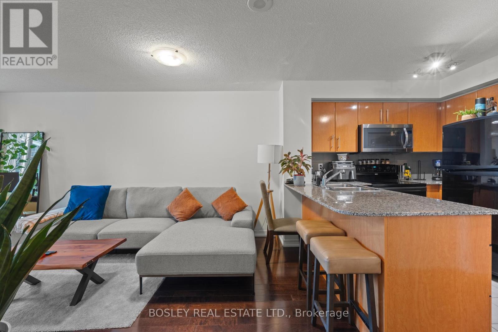 804 - 16 Yonge Street, Toronto, Ontario  M5E 2A1 - Photo 5 - C12479344