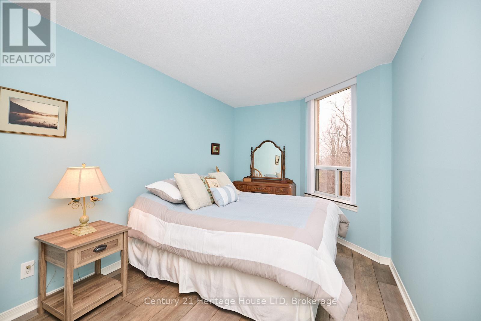 317 - 8111 Forest Glen Drive, Niagara Falls, Ontario L2H 2Y7 - Photo 12 - X12342001
