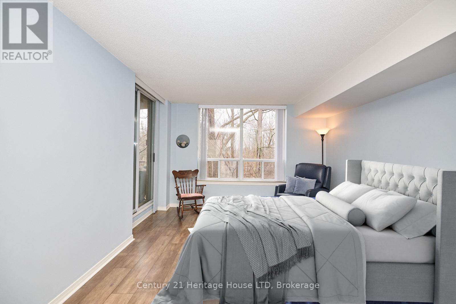 317 - 8111 Forest Glen Drive, Niagara Falls, Ontario L2H 2Y7 - Photo 11 - X12342001