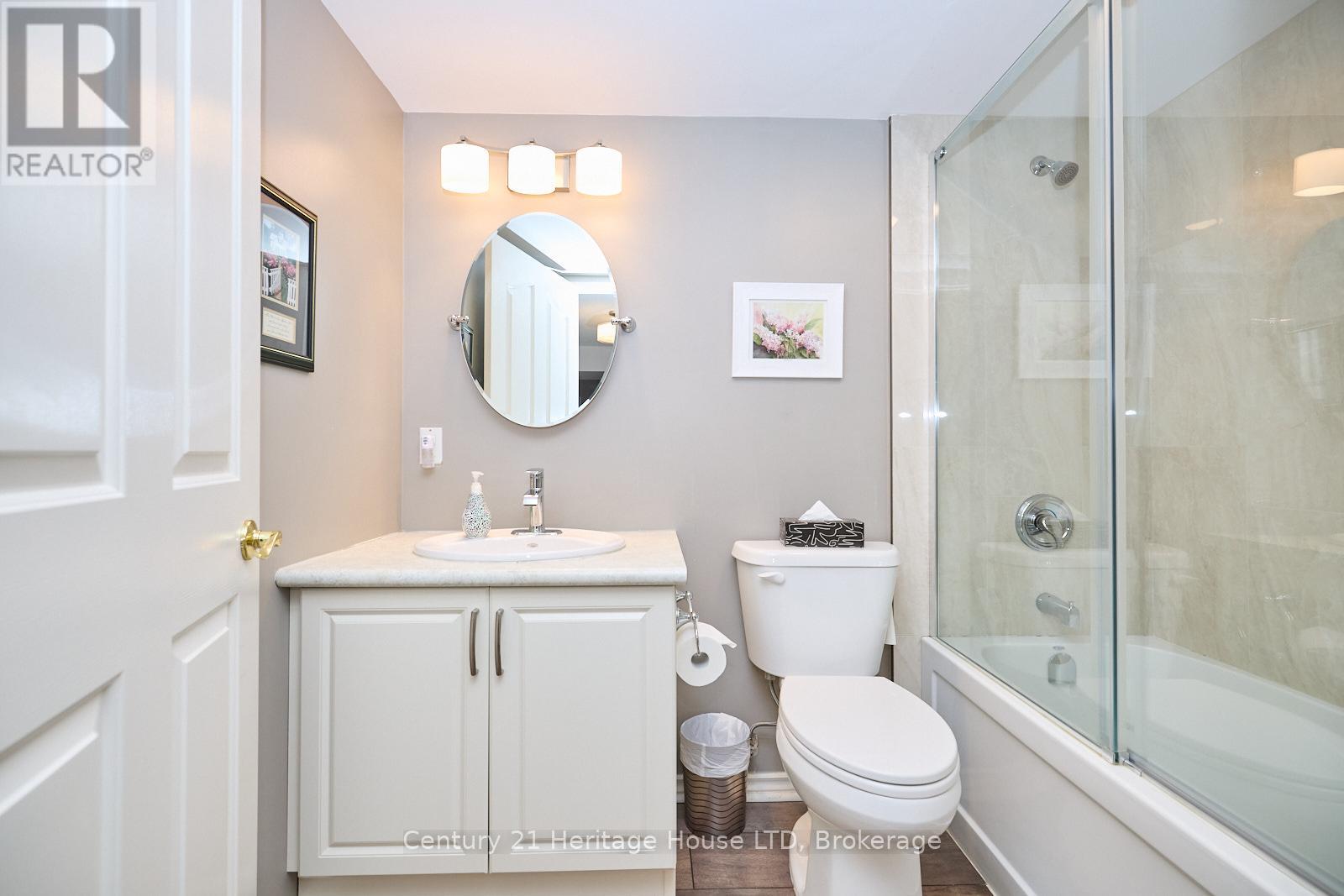 317 - 8111 Forest Glen Drive, Niagara Falls, Ontario L2H 2Y7 - Photo 15 - X12342001