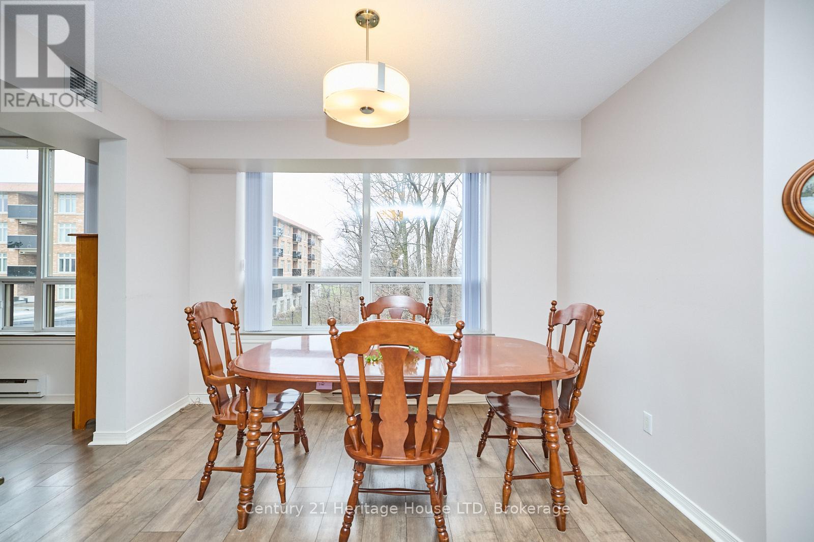 317 - 8111 Forest Glen Drive, Niagara Falls, Ontario L2H 2Y7 - Photo 9 - X12342001