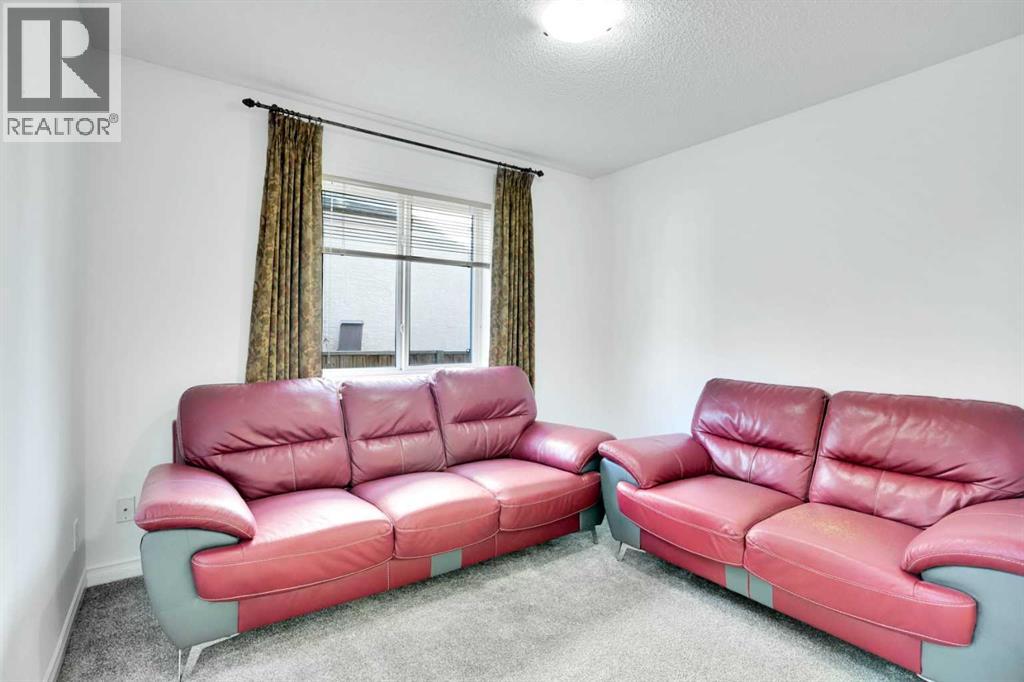 106 Lakeview Inlet, Chestermere, Alberta  T1X 1G9 - Photo 4 - A2252960