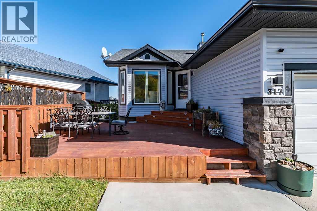 317 John Street Sw, Diamond Valley, Alberta  T0L 2A0 - Photo 4 - A2263309