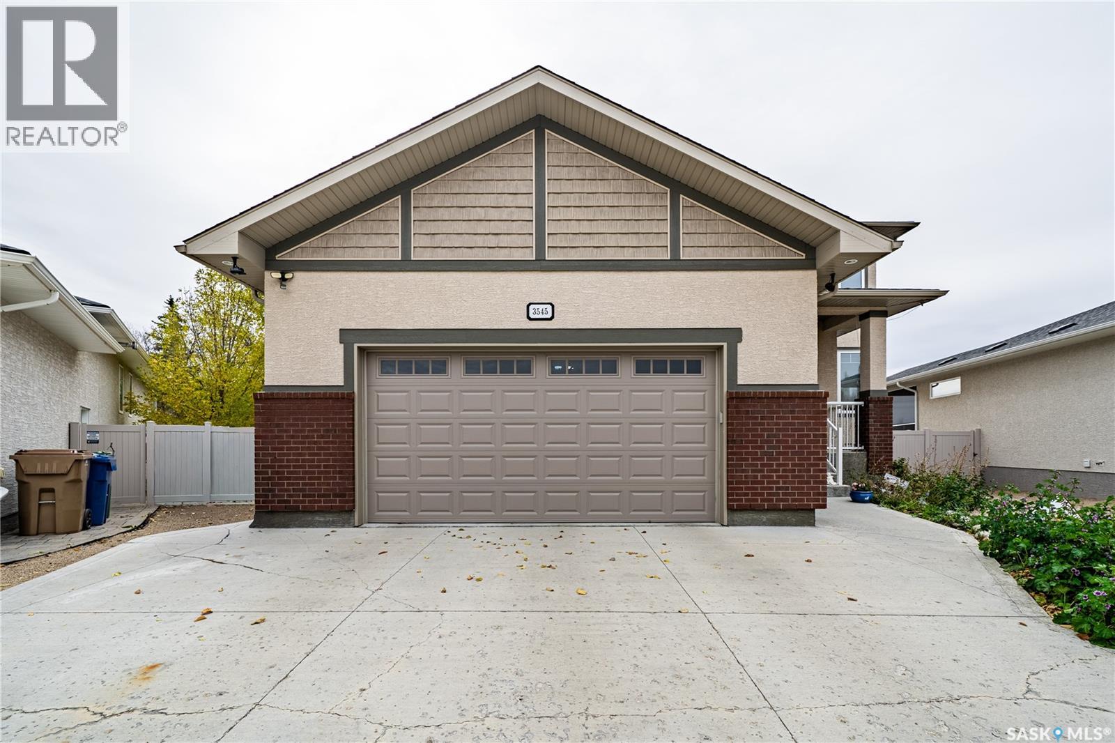 3545 Evans Court, Regina, Saskatchewan  S4S 0A9 - Photo 3 - SK021632