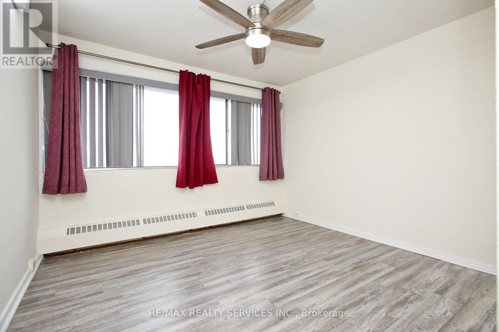 2007 - 10 Sunny Glen Way, Toronto, Ontario  M3C 2Z3 - Photo 19 - C12482147