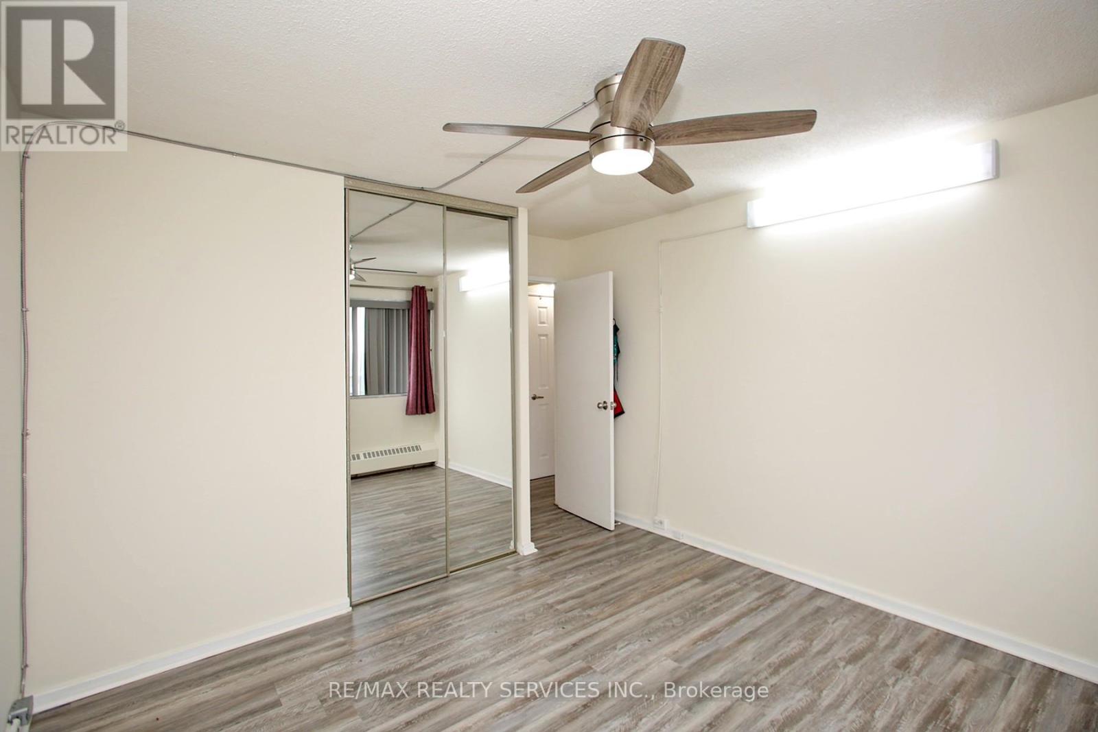 2007 - 10 Sunny Glen Way, Toronto, Ontario  M3C 2Z3 - Photo 21 - C12482147