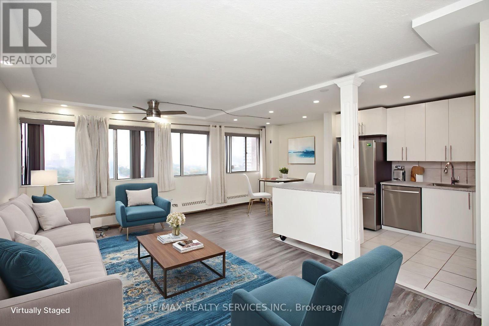 2007 - 10 Sunny Glen Way, Toronto, Ontario  M3C 2Z3 - Photo 7 - C12482147