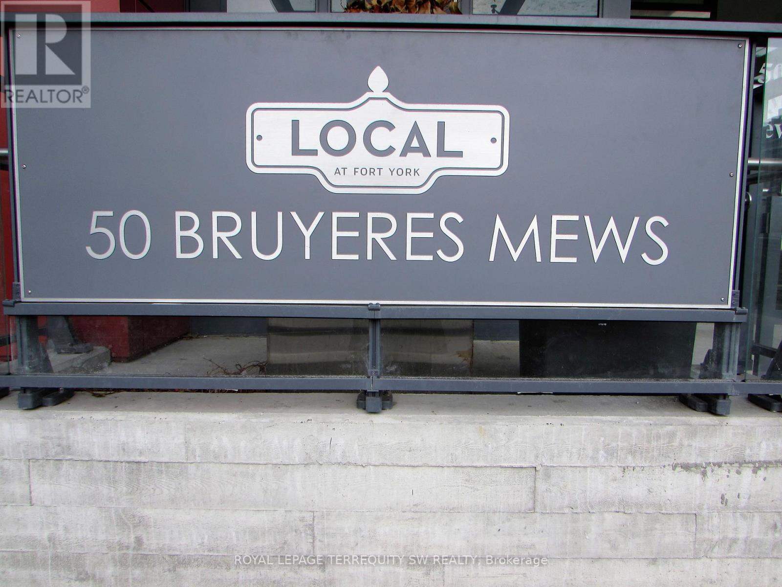 208 - 50 Bruyeres Mews, Toronto, Ontario  M5V 0H8 - Photo 31 - C12482183