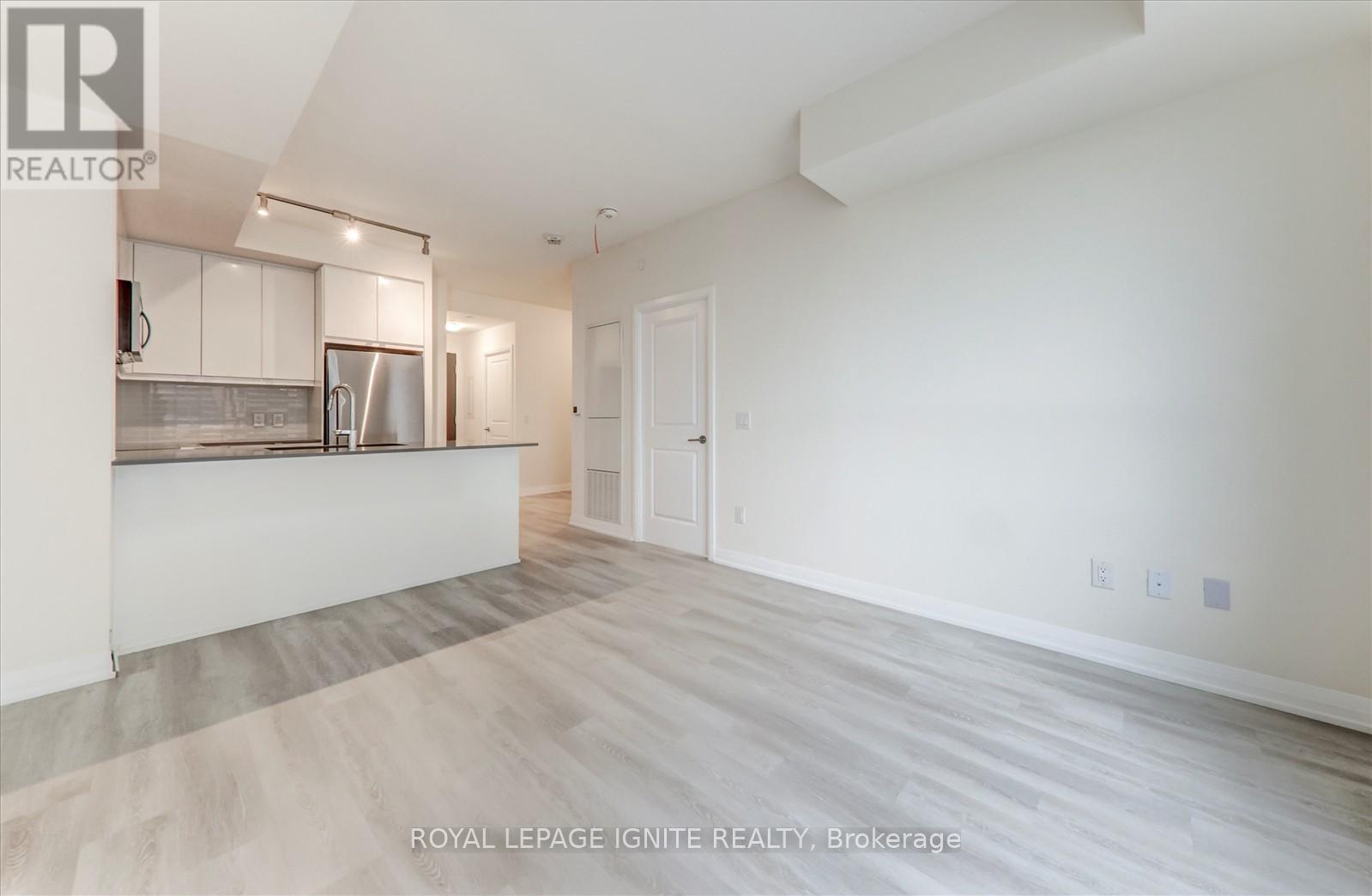 1726 - 3270 Sheppard Avenue E, Toronto, Ontario  M1T 0B3 - Photo 16 - E12482141