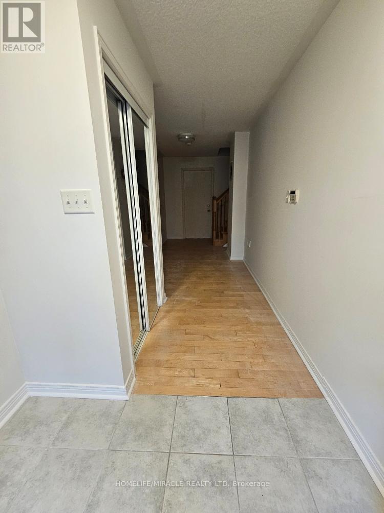 Main - 20 Etienne Street, Toronto, Ontario  M1L 0A2 - Photo 16 - E12482156