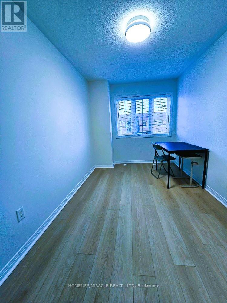Main - 20 Etienne Street, Toronto, Ontario  M1L 0A2 - Photo 3 - E12482156