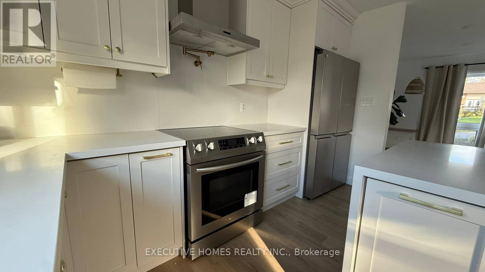 1045 Beaufort Avenue, Oshawa, Ontario  L1G 1G1 - Photo 9 - E12482164