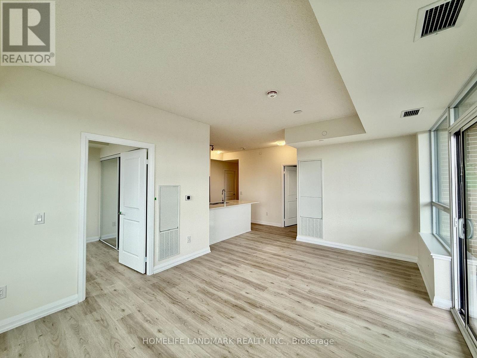 1902 - 3260 Sheppard Avenue E, Toronto, Ontario  M1T 3K3 - Photo 11 - E12482171