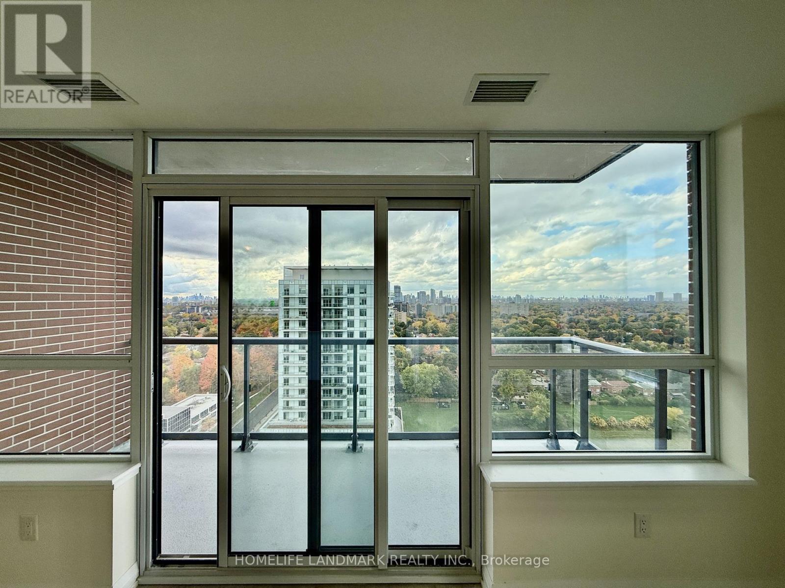1902 - 3260 Sheppard Avenue E, Toronto, Ontario  M1T 3K3 - Photo 27 - E12482171