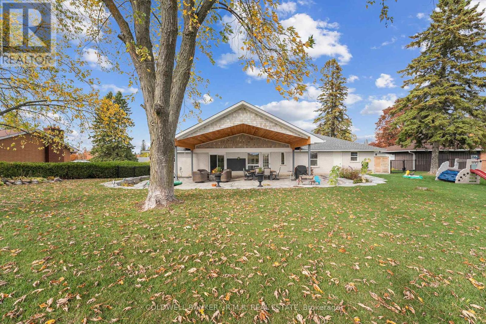 126 Park Street, Brock, Ontario  L0E 1E0 - Photo 2 - N12481551