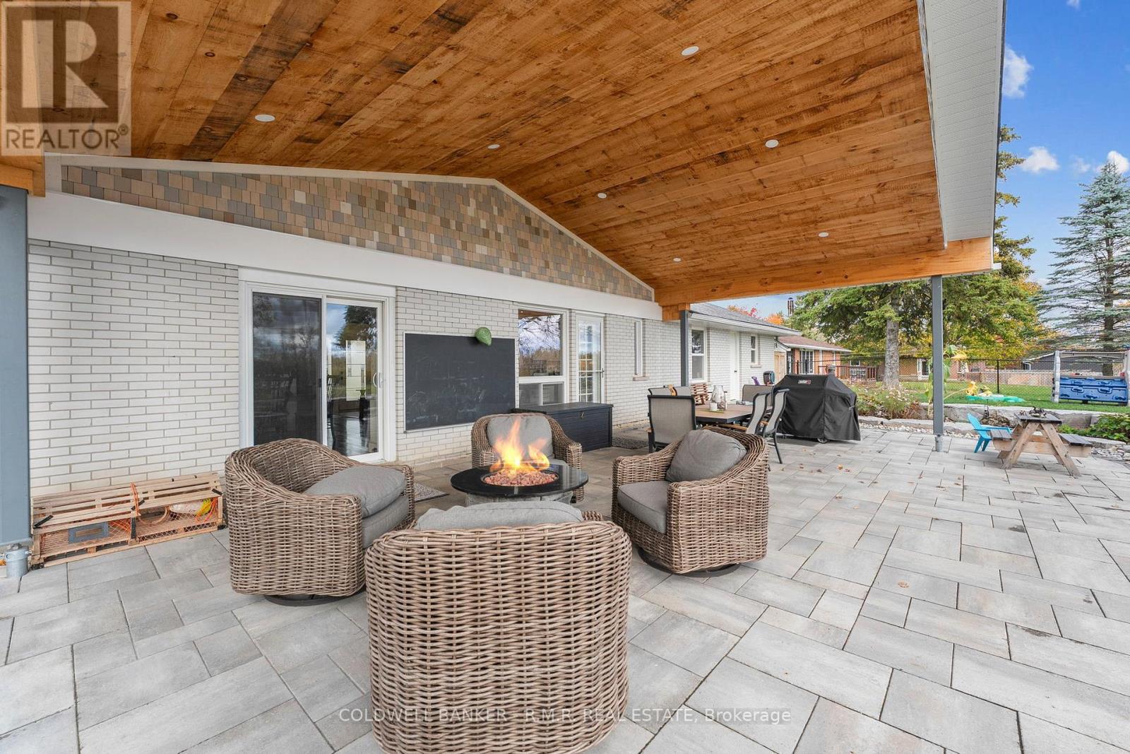 126 Park Street, Brock, Ontario  L0E 1E0 - Photo 4 - N12481551