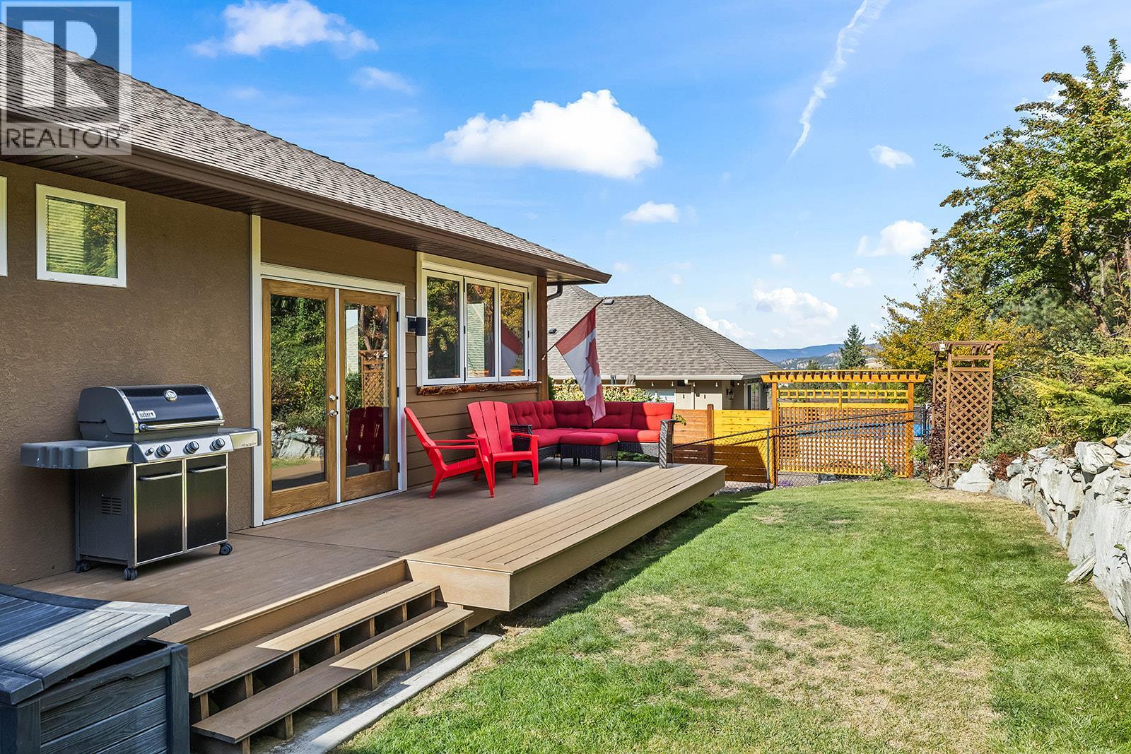 3431 Camelback Drive, Kelowna, British Columbia  V1Z 8A8 - Photo 29 - 10366675