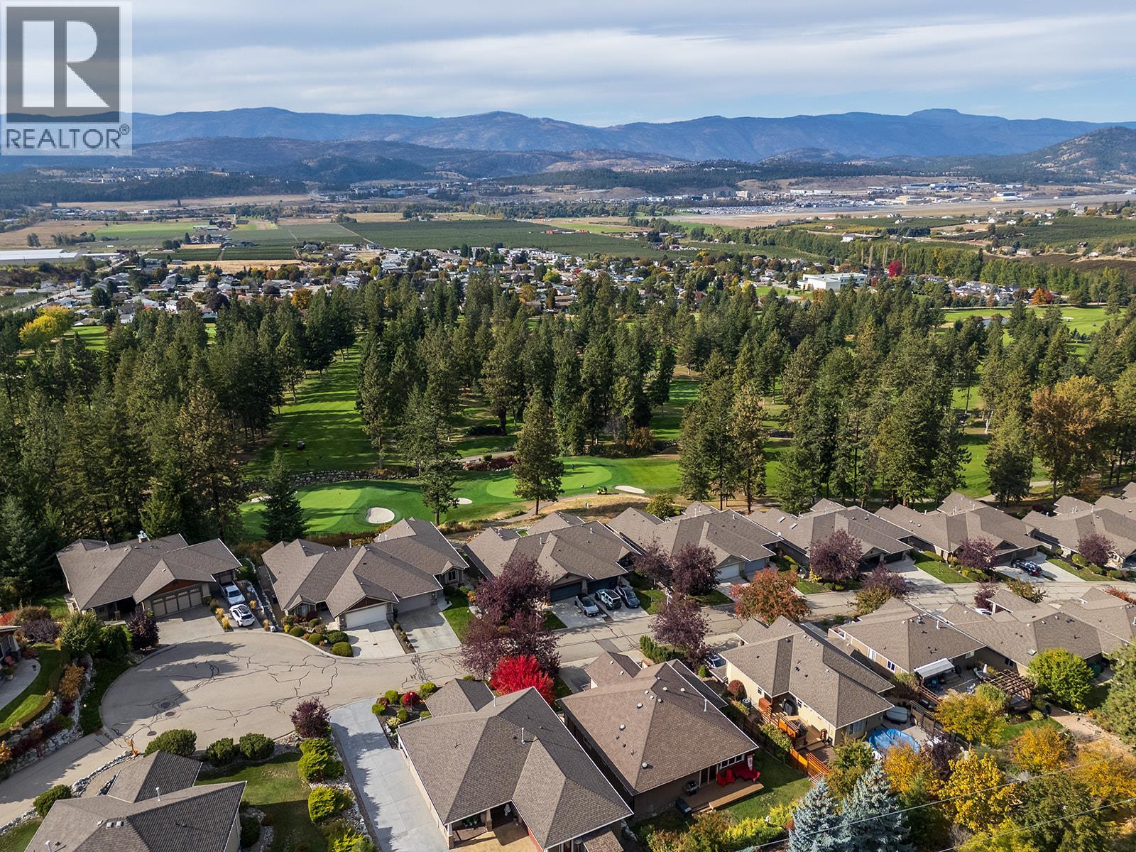 3431 Camelback Drive, Kelowna, British Columbia  V1Z 8A8 - Photo 5 - 10366675