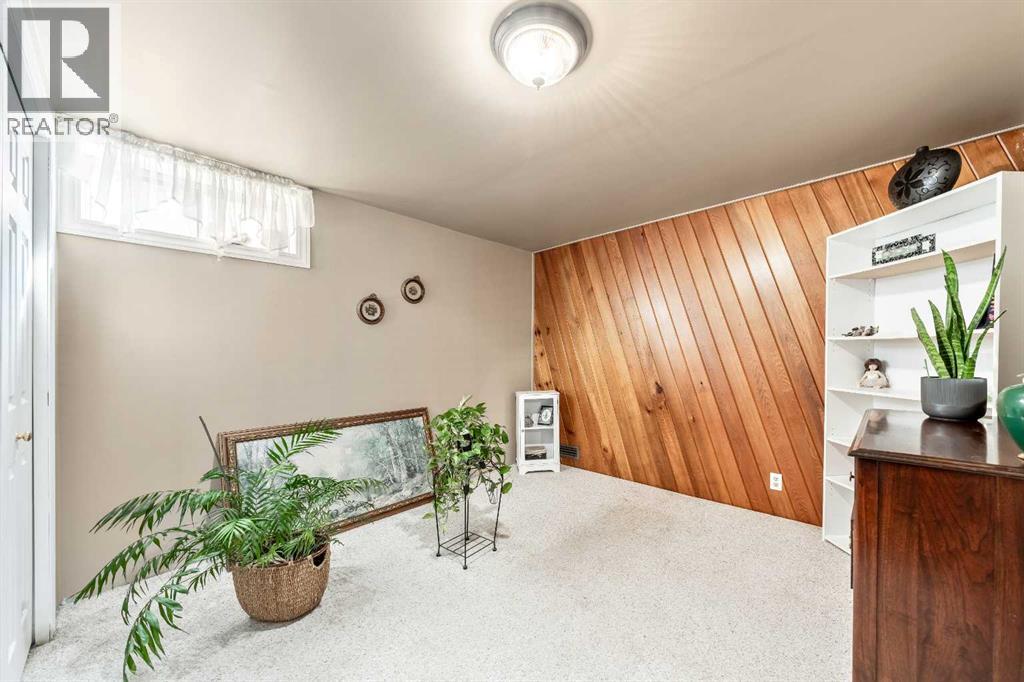 508 Canterbury Drive Sw, Calgary, Alberta  T2W 1J5 - Photo 21 - A2259412