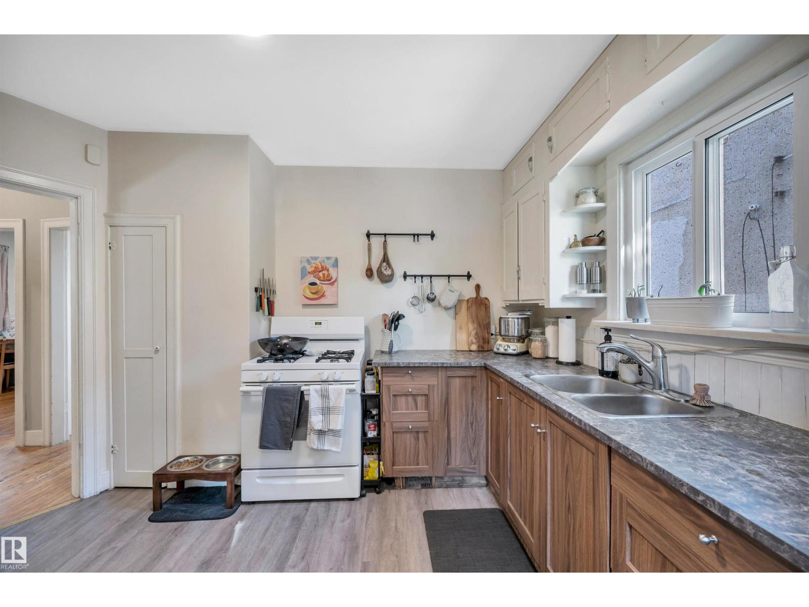11109 81 Av Nw, Edmonton, Alberta  T6G 0S6 - Photo 10 - E4463534