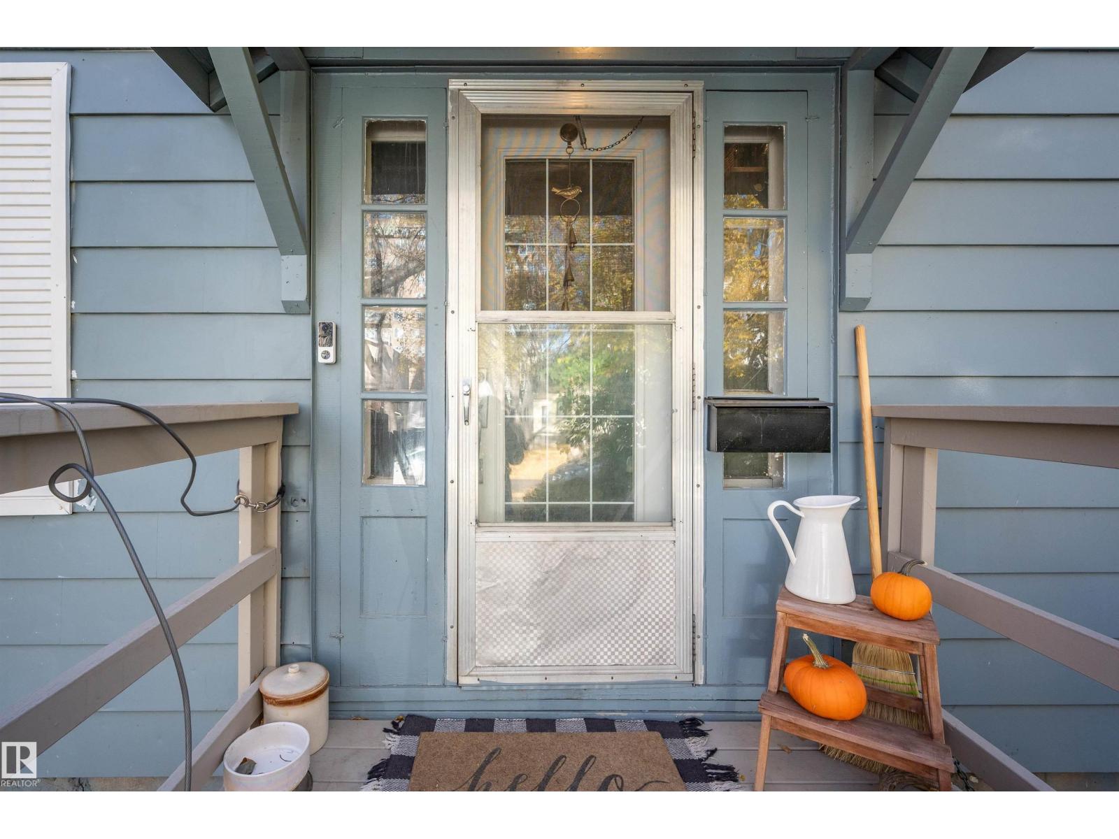 11109 81 Av Nw, Edmonton, Alberta  T6G 0S6 - Photo 3 - E4463534