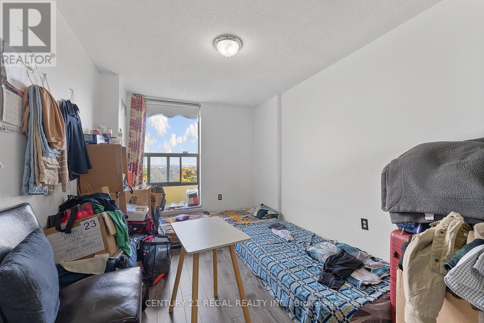18 Knightsbridge Road, Brampton, Ontario  L6T 3X5 - Photo 14 - W12482165