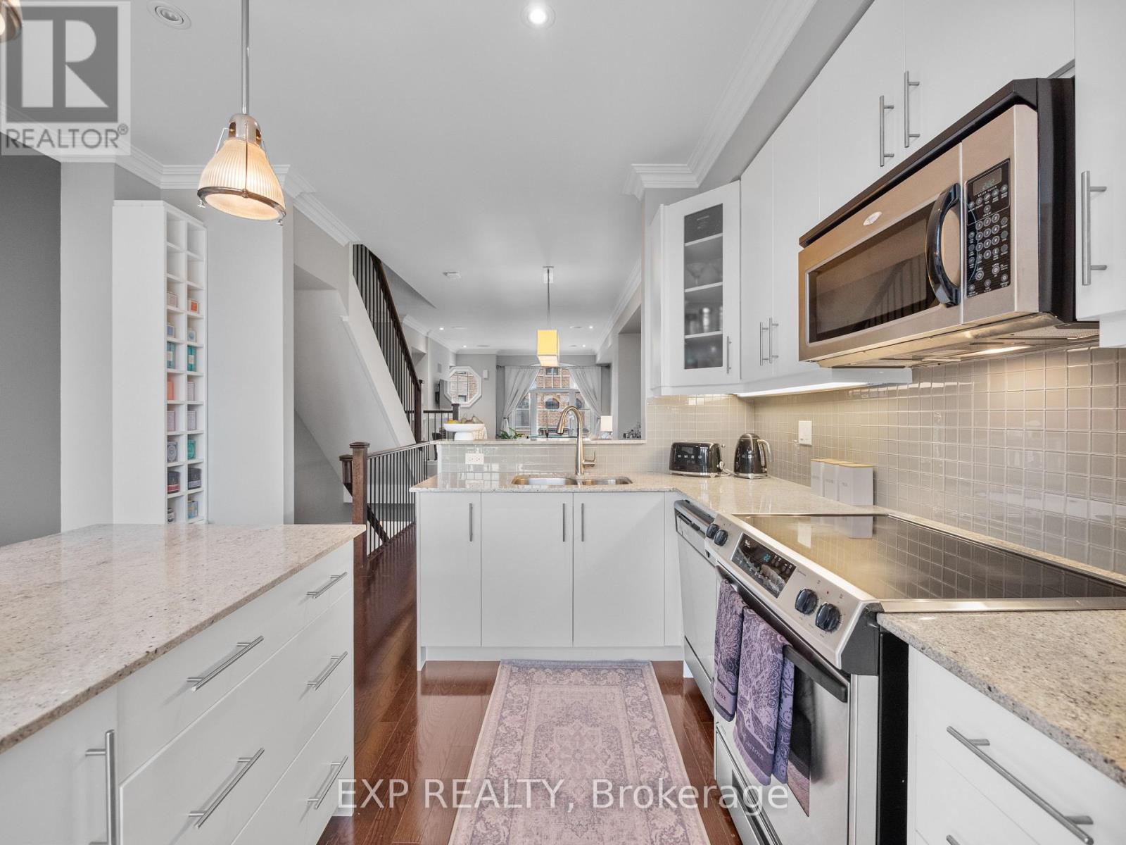 23 Ruby Lang Lane, Toronto (Mimico), Ontario  M8Z 0B8 - Photo 15 - W12482174