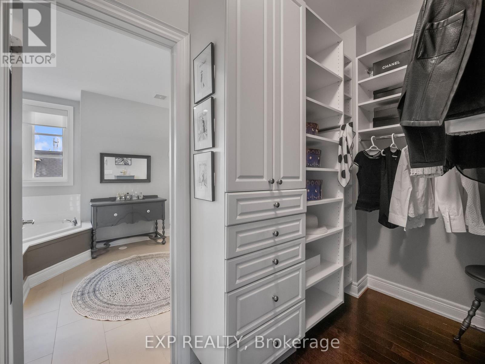 23 Ruby Lang Lane, Toronto (Mimico), Ontario  M8Z 0B8 - Photo 42 - W12482174