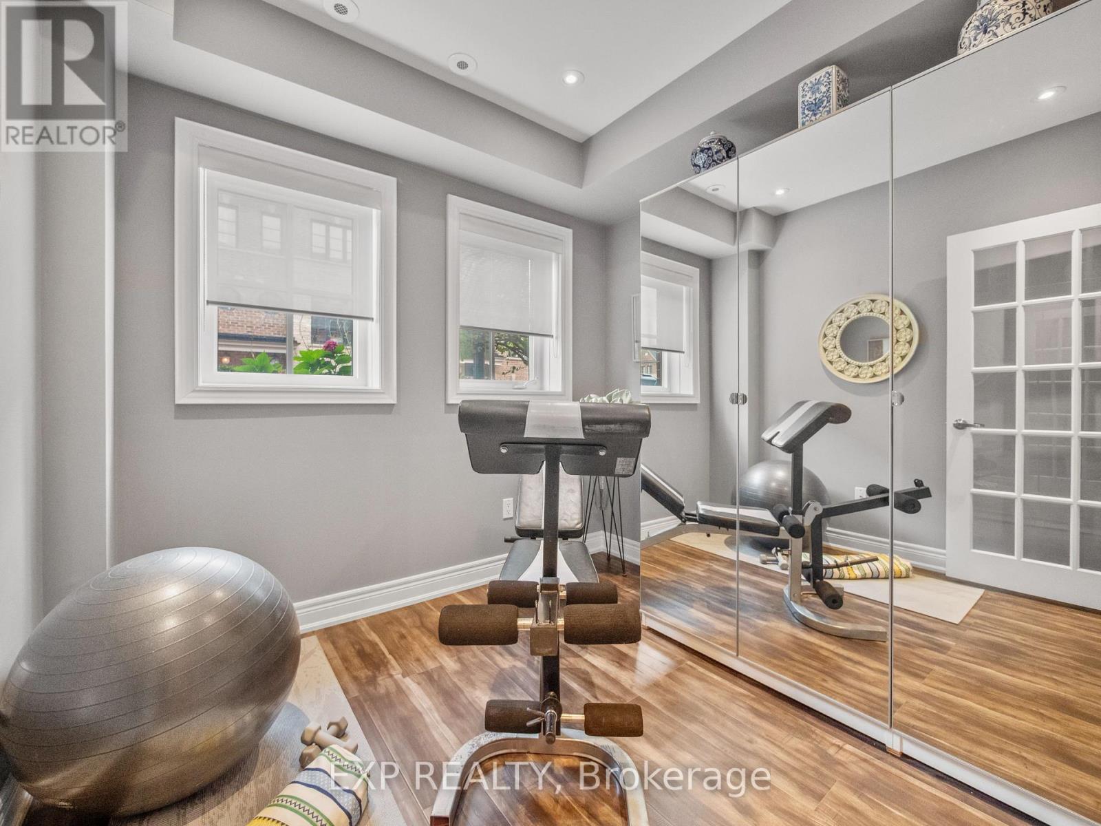 23 Ruby Lang Lane, Toronto (Mimico), Ontario  M8Z 0B8 - Photo 5 - W12482174