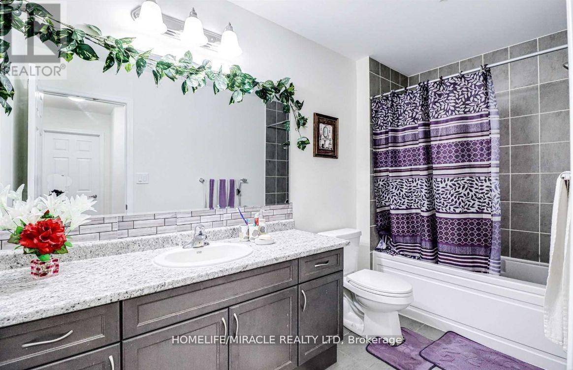 561 Queen Mary Drive, Brampton (Northwest Brampton), Ontario  L7A 5H4 - Photo 18 - W12482177