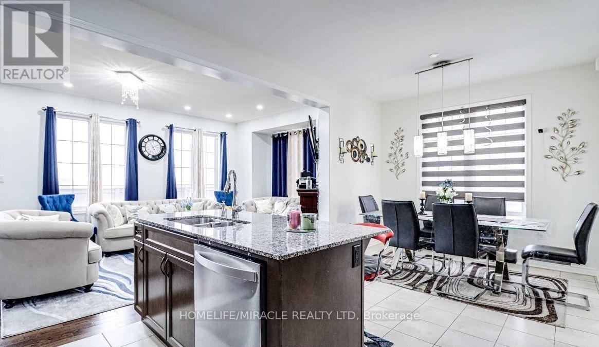 561 Queen Mary Drive, Brampton (Northwest Brampton), Ontario  L7A 5H4 - Photo 7 - W12482177